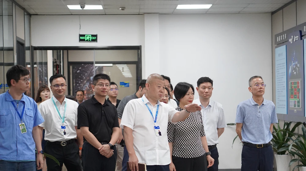 西湖区委副书记、区长周扬一行莅临华体会体育-华体会(中国)-华体会(中国)科技调研、指导工作