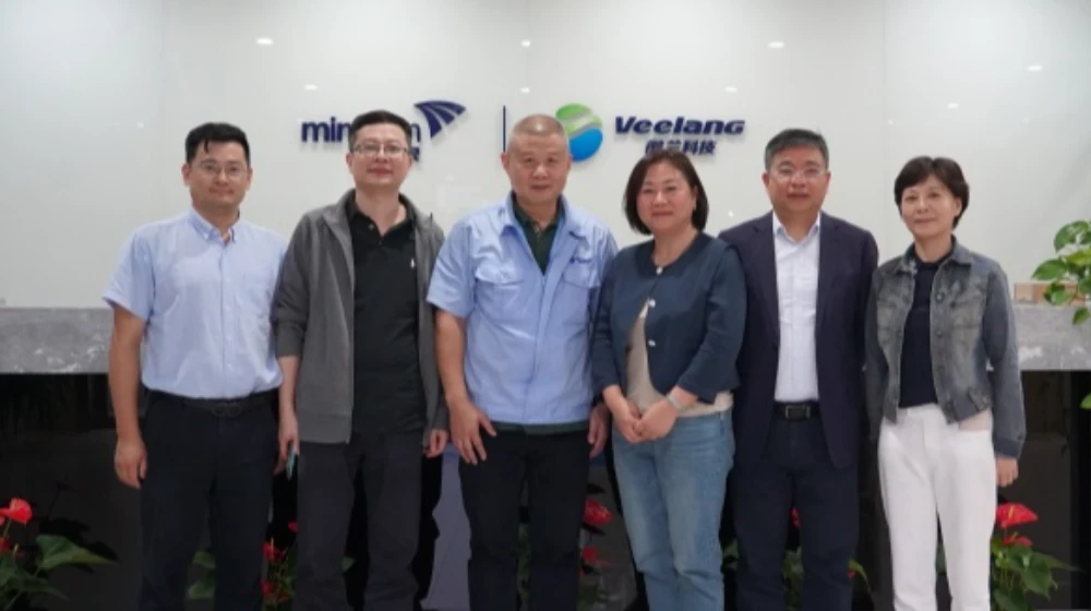 西湖区发改经信局党委书记、局长李建群一行莅临华体会体育-华体会(中国)-华体会(中国)科技调研、指导工作